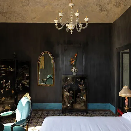 De Cillis Carafa Πανσιόν