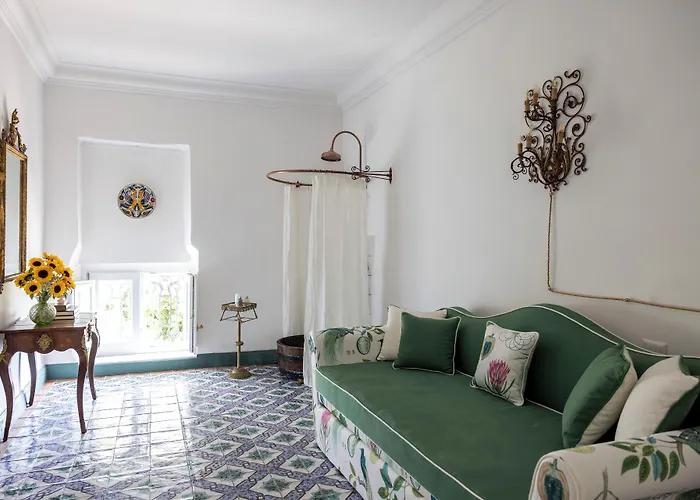Konukevi De Cillis Carafa 4*
